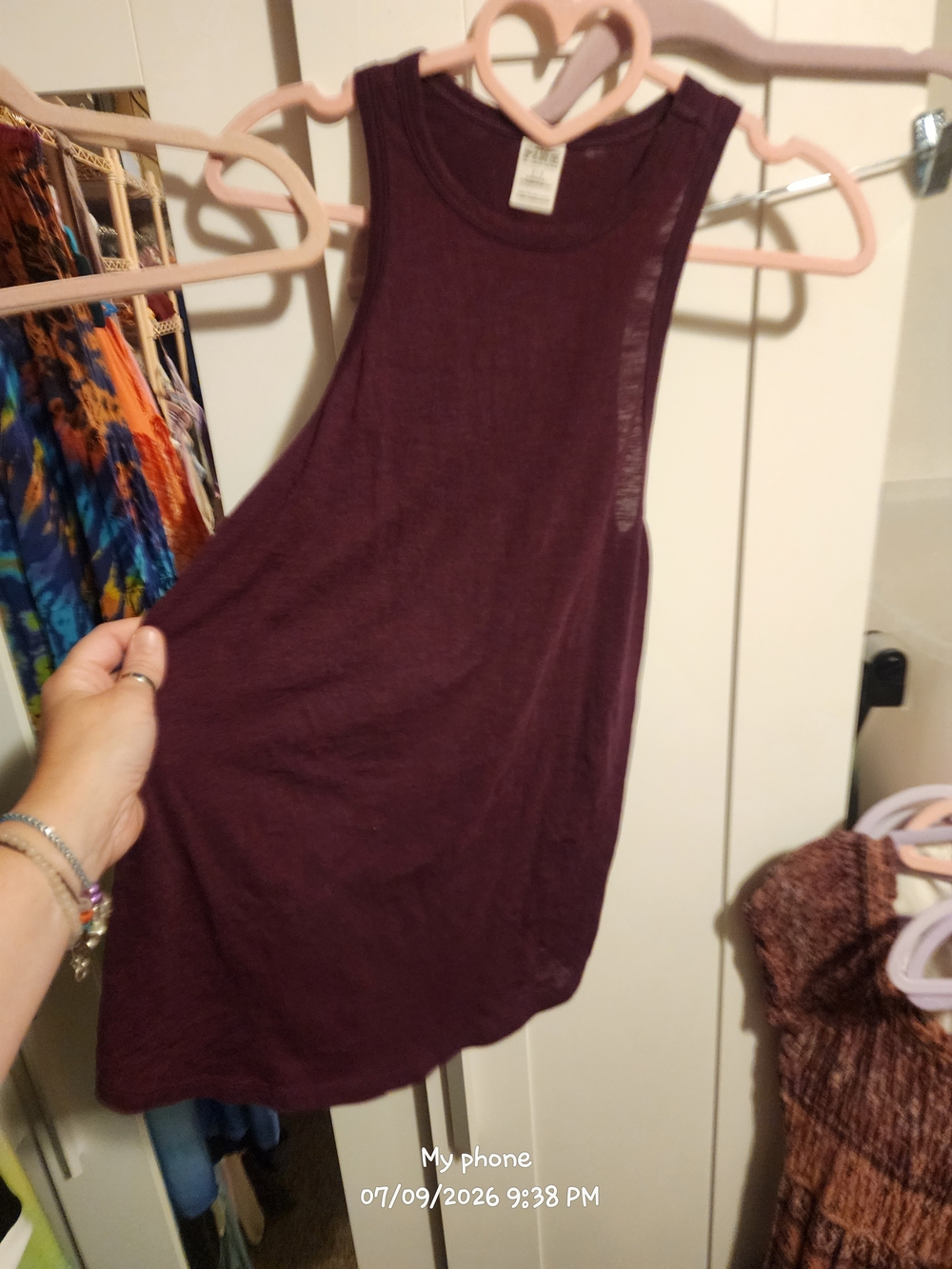 PINK Victoria's Secret Ribbed Sleeveless Tank - Plum